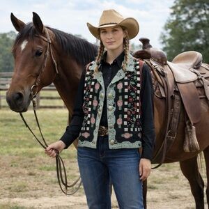 Painted Pony Floral Cherry Tapestry Vintage Vest Boho Women’s Large